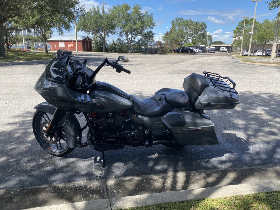 2018 Harley-Davidson CVO Road Glide - Photo 5