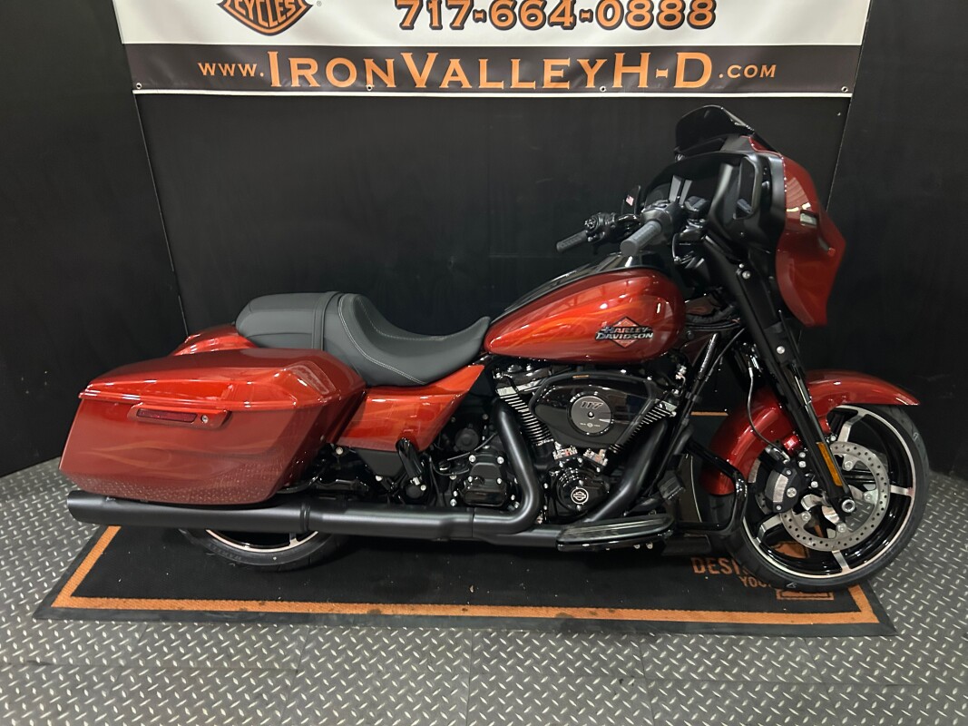 2025 H-D FLHX Street Glide 117ci - Photo 2