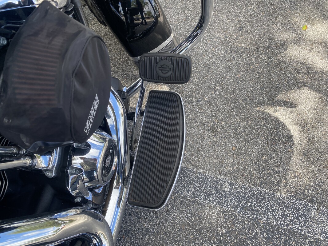 2022 Harley-Davidson Road King - Photo 8