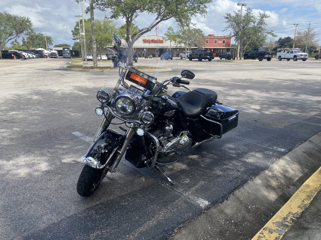 2022 Harley-Davidson Road King - Photo 6