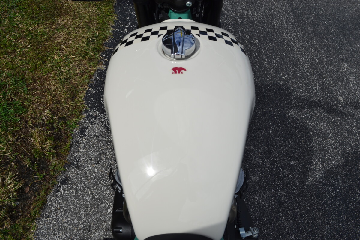 2025 Royal Enfield Bear 650 Boardwalk White - Photo 9