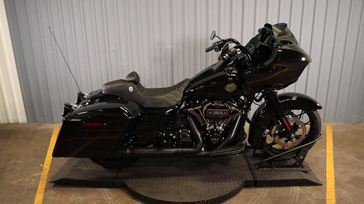 2023 Harley-Davidson® Road Glide® Special FLTRXS | Patriot Harley