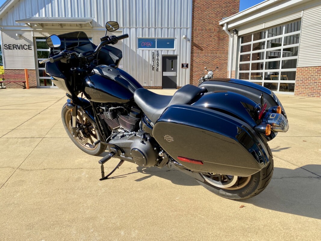 2024 Harley-Davidson Low Rider ST Vivid Black - Photo 5