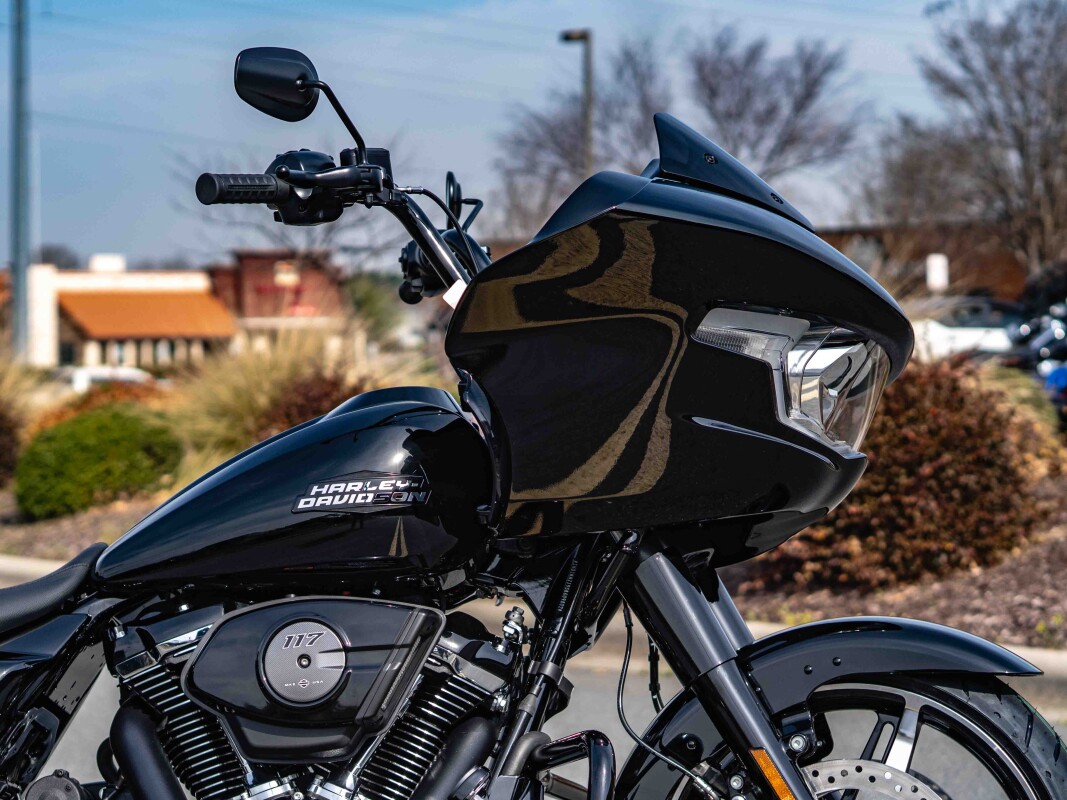 FLTRX 2025 Road Glide - Photo 9