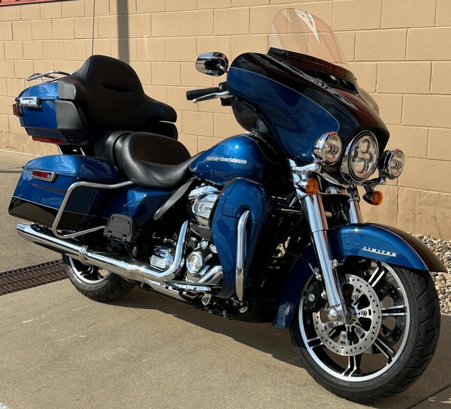 2022 Harley-Davidson Ultra Limited Reef Blue/Vivid Black - Photo 3
