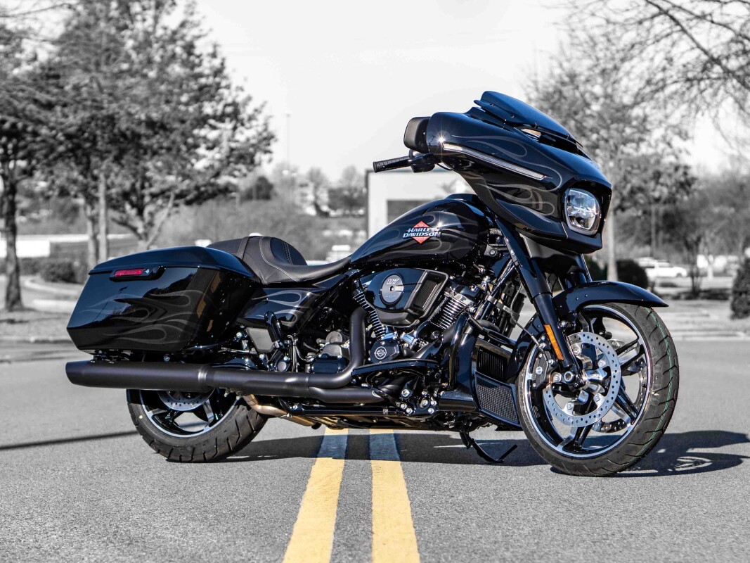 FLHX 2025 Street Glide