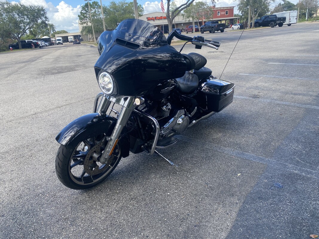 2022 Harley-Davidson Street Glide - Photo 4