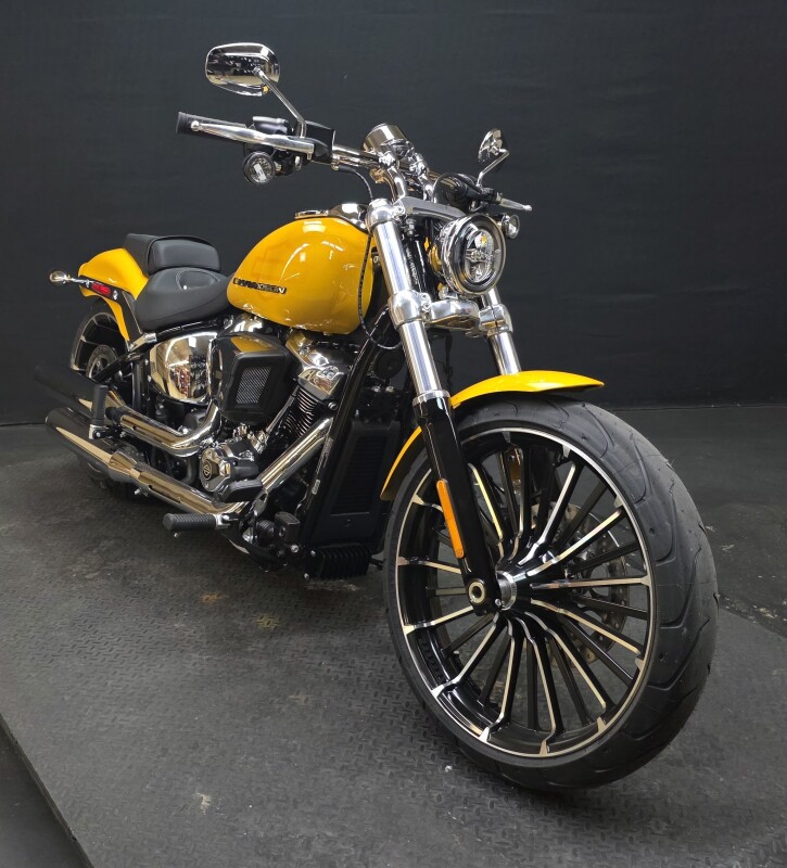 Harley-Davidson Breakout 2025 FXBR CENTERLINE - Photo 2