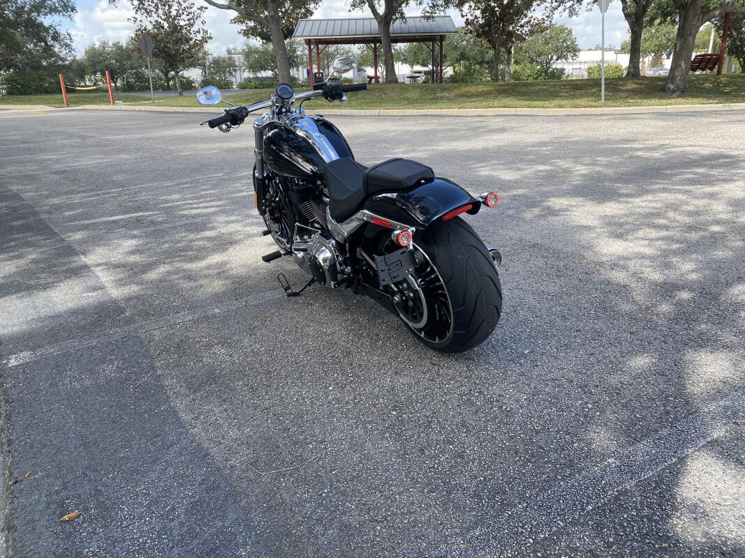 2025 Harley-Davidson Breakout - Photo 6