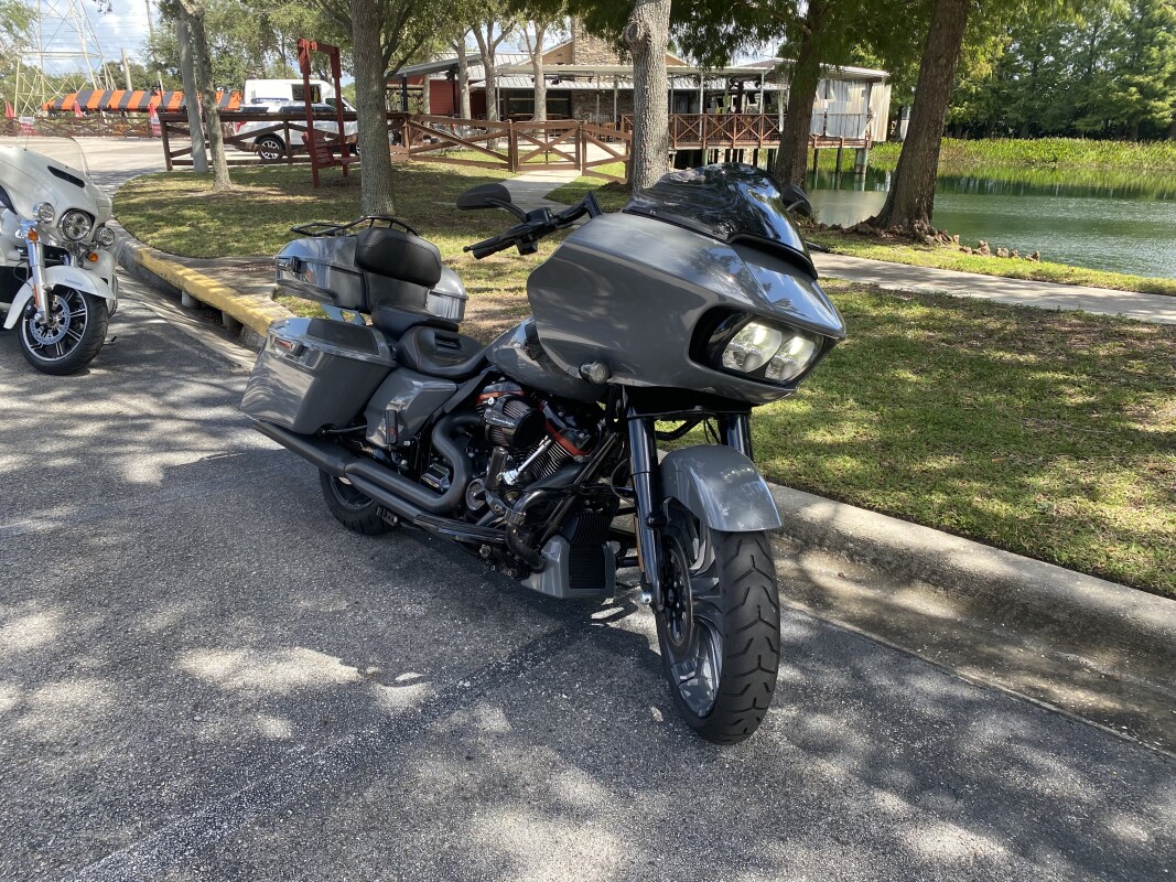 2018 Harley-Davidson CVO Road Glide - Photo 2