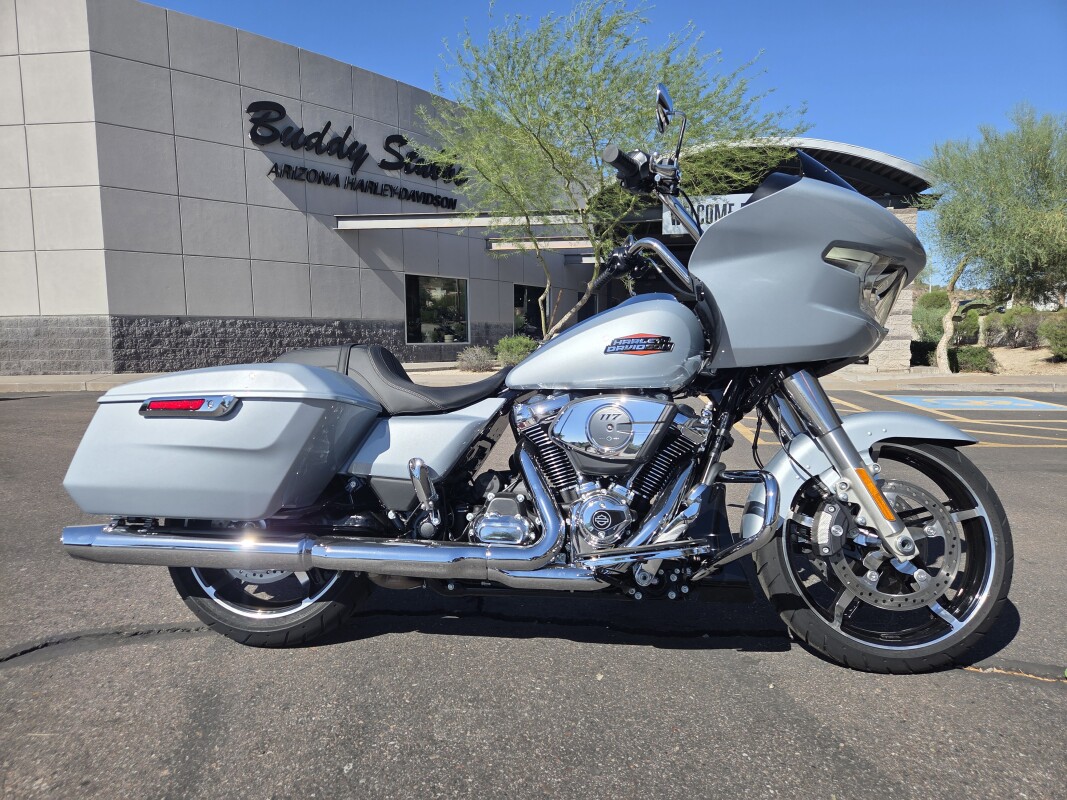 FLTRX 2025 Road Glide