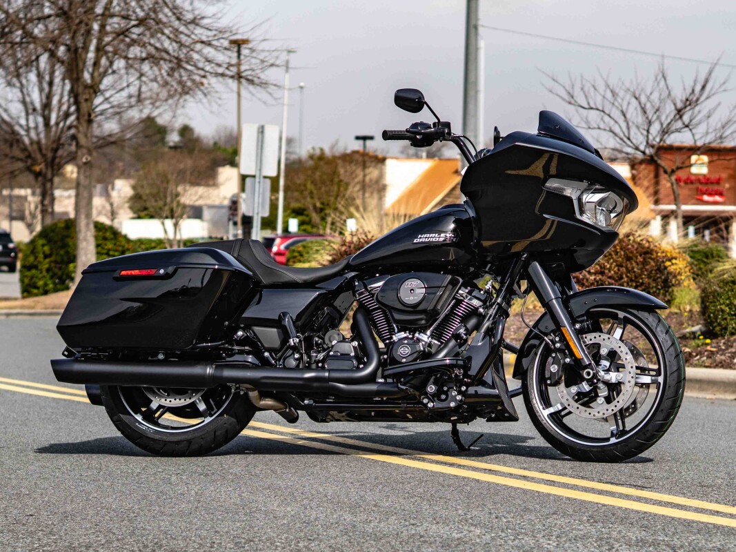 FLTRX 2025 Road Glide - Photo 4