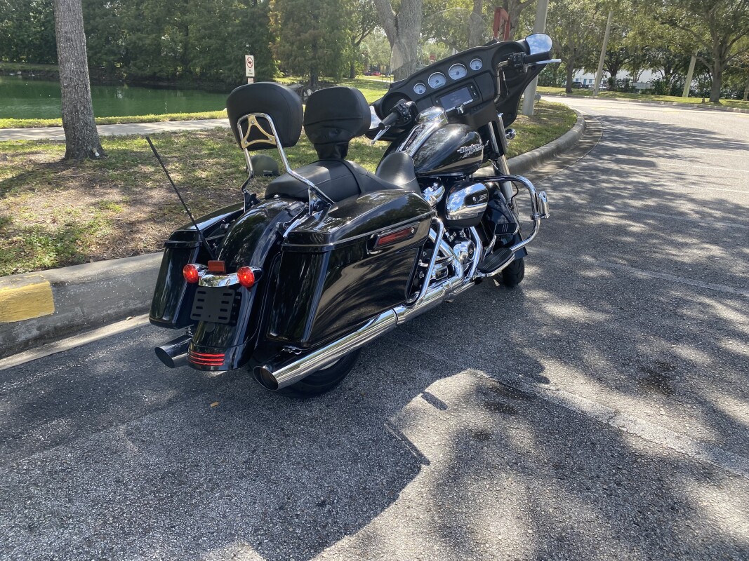 2018 Harley-Davidson Street Glide - Photo 8