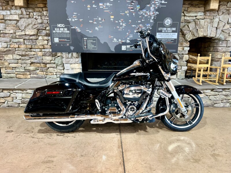 2017 FLHXS - Street Glide Special 