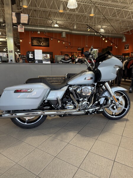 FLTRX 2025 Road Glide™