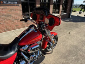 2017 Harley-Davidson Freewheeler FLRT thumb 0