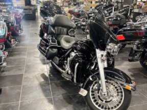 2009 Harley-Davidson Ultra Classic thumb 2