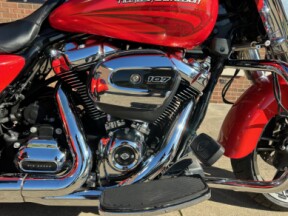 2017 Harley-Davidson Freewheeler FLRT thumb 2