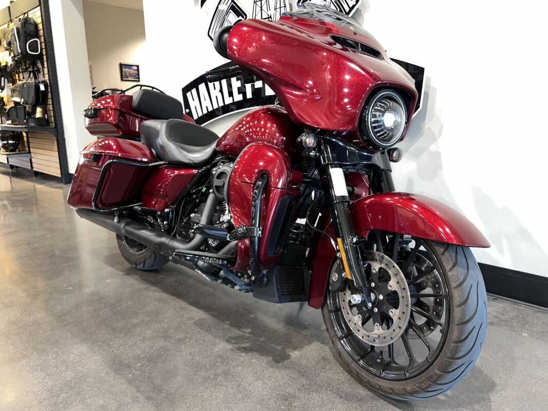 2018 Harley-Davidson Street Glide Special FLHXS - Photo 2