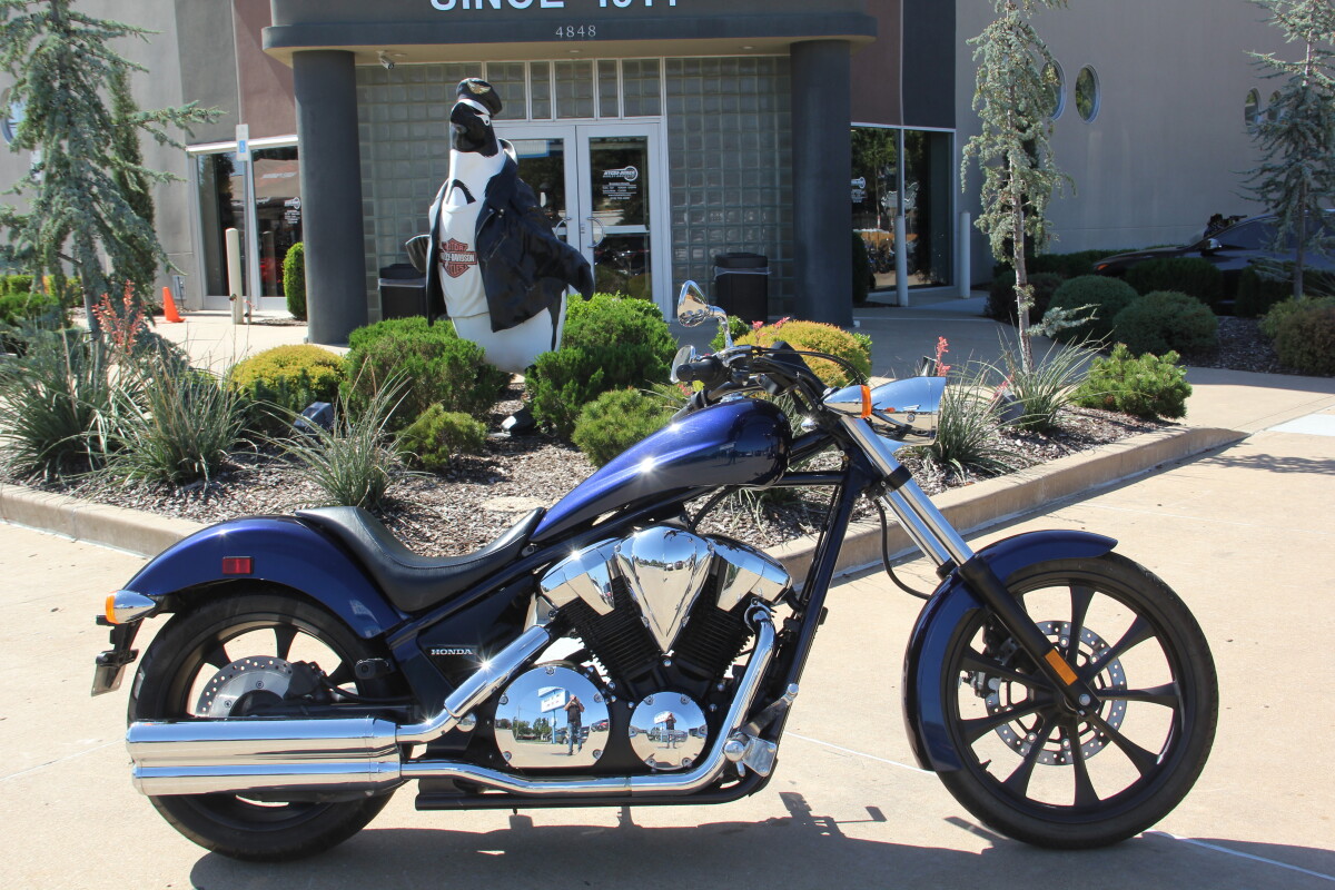 2020 Honda Fury VT1300 - Photo 2