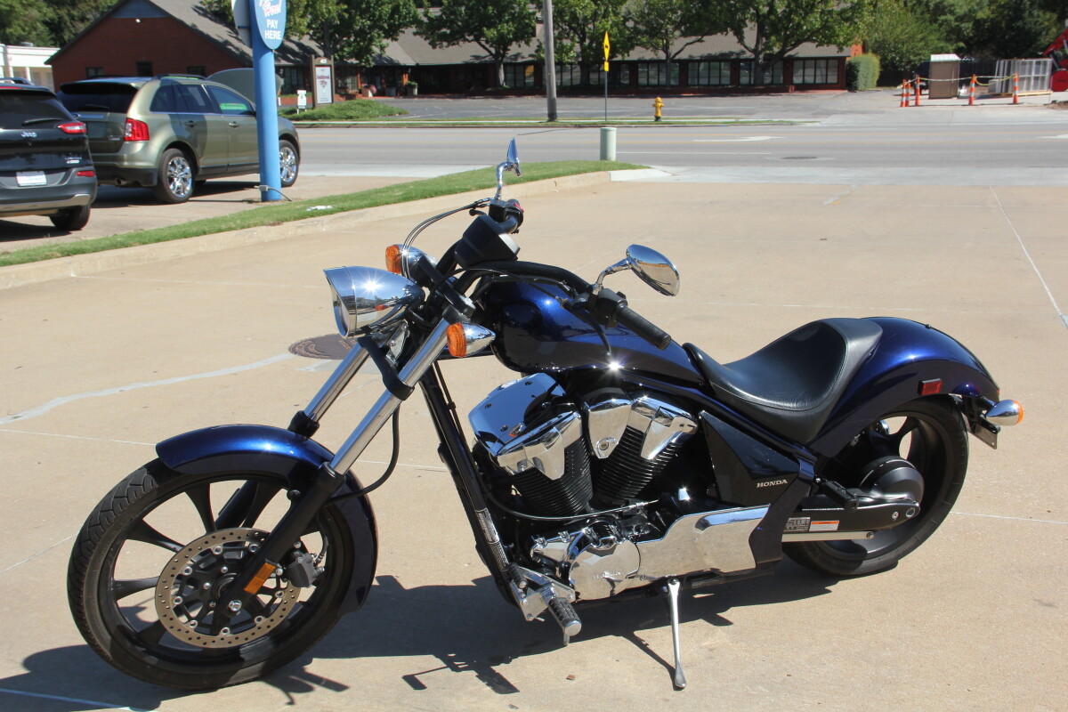 2020 Honda Fury VT1300 - Photo 6