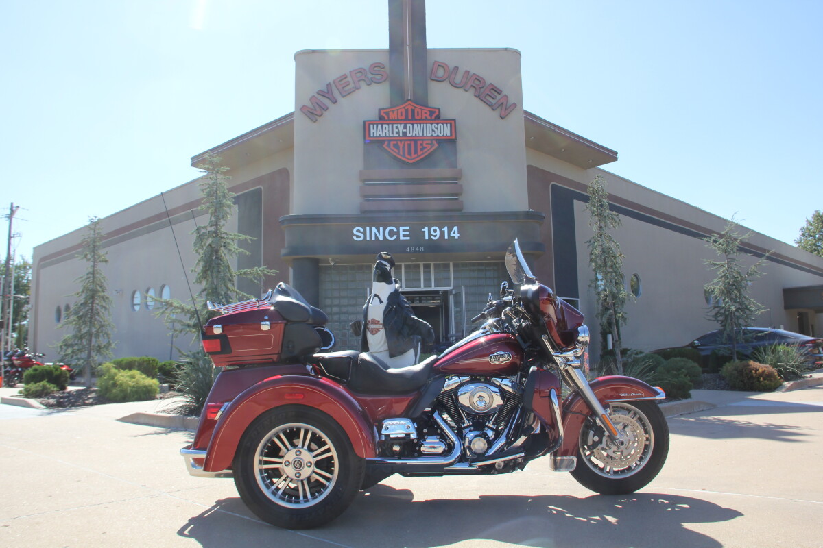 2009 Harley-Davidson Tri Glide Ultra Candy Red Sunglo