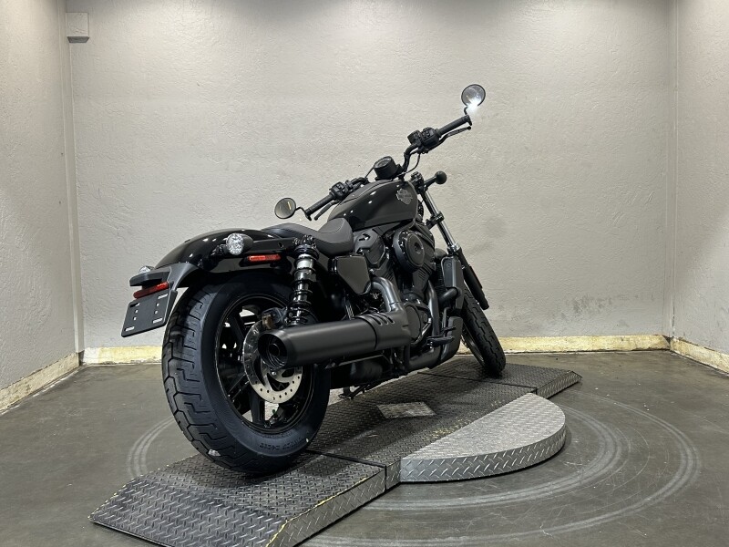Harley-Davidson Nightster 2025 RH975 84652235 VIVID BLACK - Photo 8