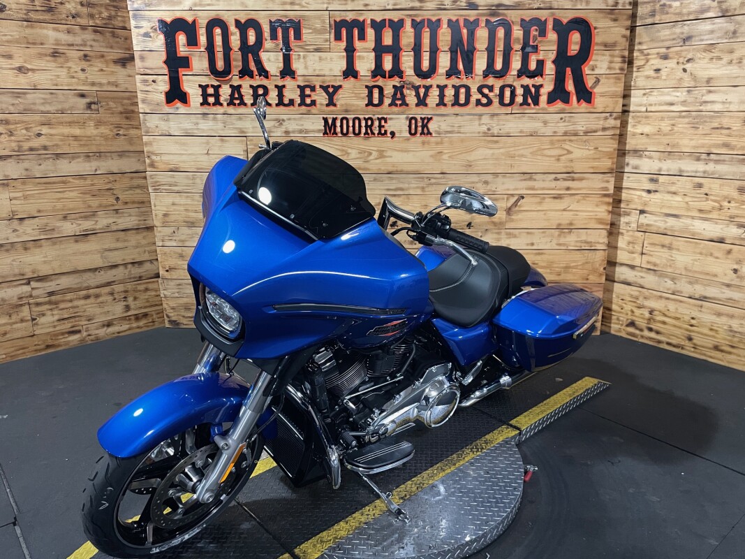 Harley-Davidson Street Glide 2025 FLHX BLUE BURST - Photo 7
