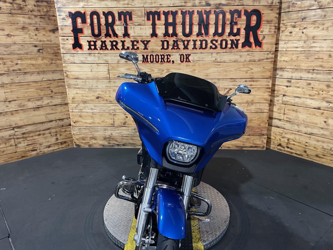 Harley-Davidson Street Glide 2025 FLHX BLUE BURST - Photo 4