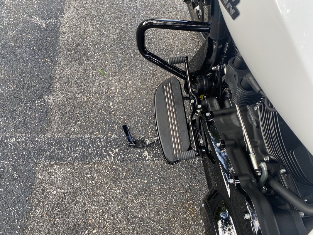 2025 Harley-Davidson Road Glide - Photo 9