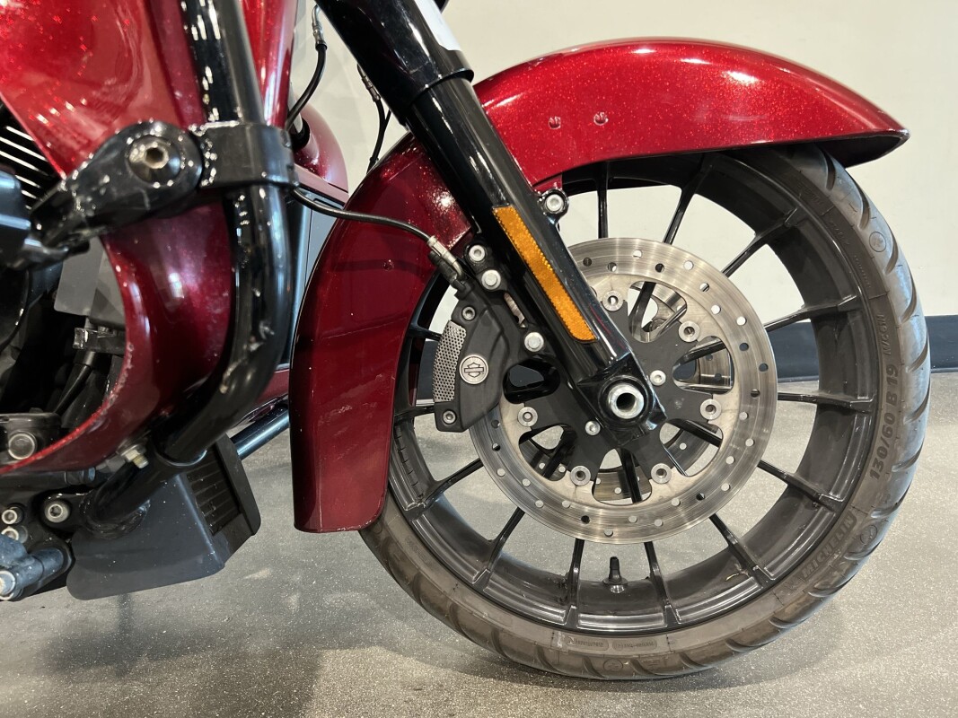2018 Harley-Davidson Street Glide Special FLHXS - Photo 3