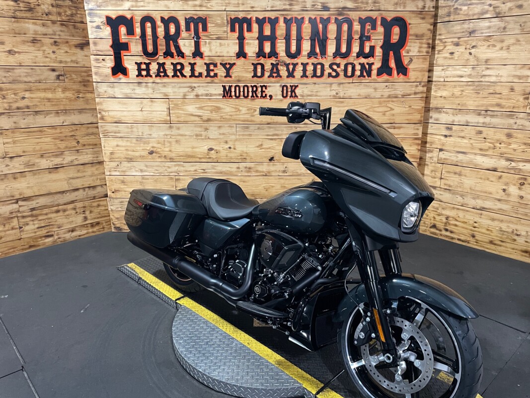 Harley-Davidson Street Glide 2025 FLHX IRON HORSE MTLC - Photo 3