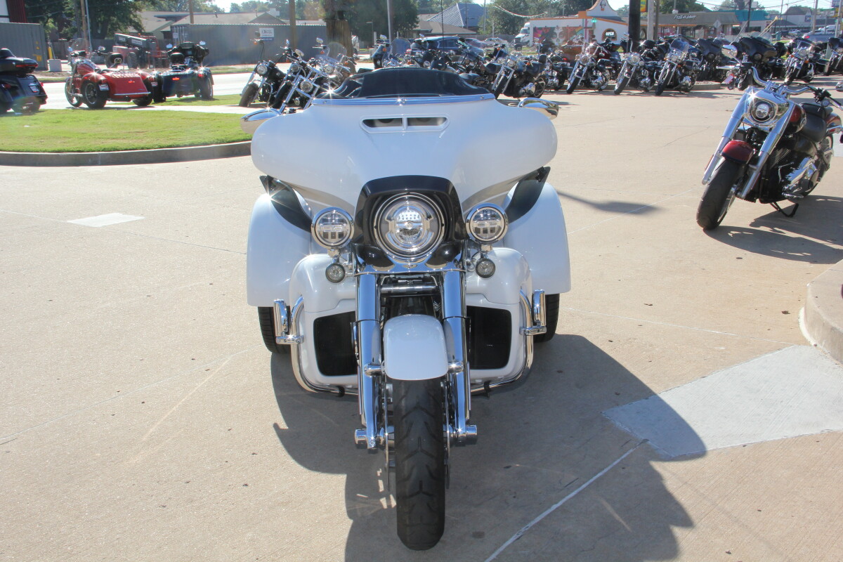 2020 Harley-Davidson CVO Tri Glide - Photo 8