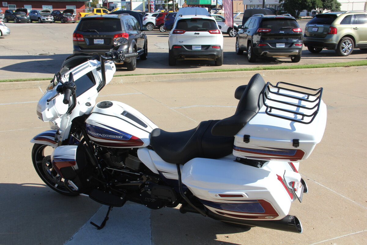 2025 Harley-Davidson Street Glide Ultra Custom Color - Photo 7