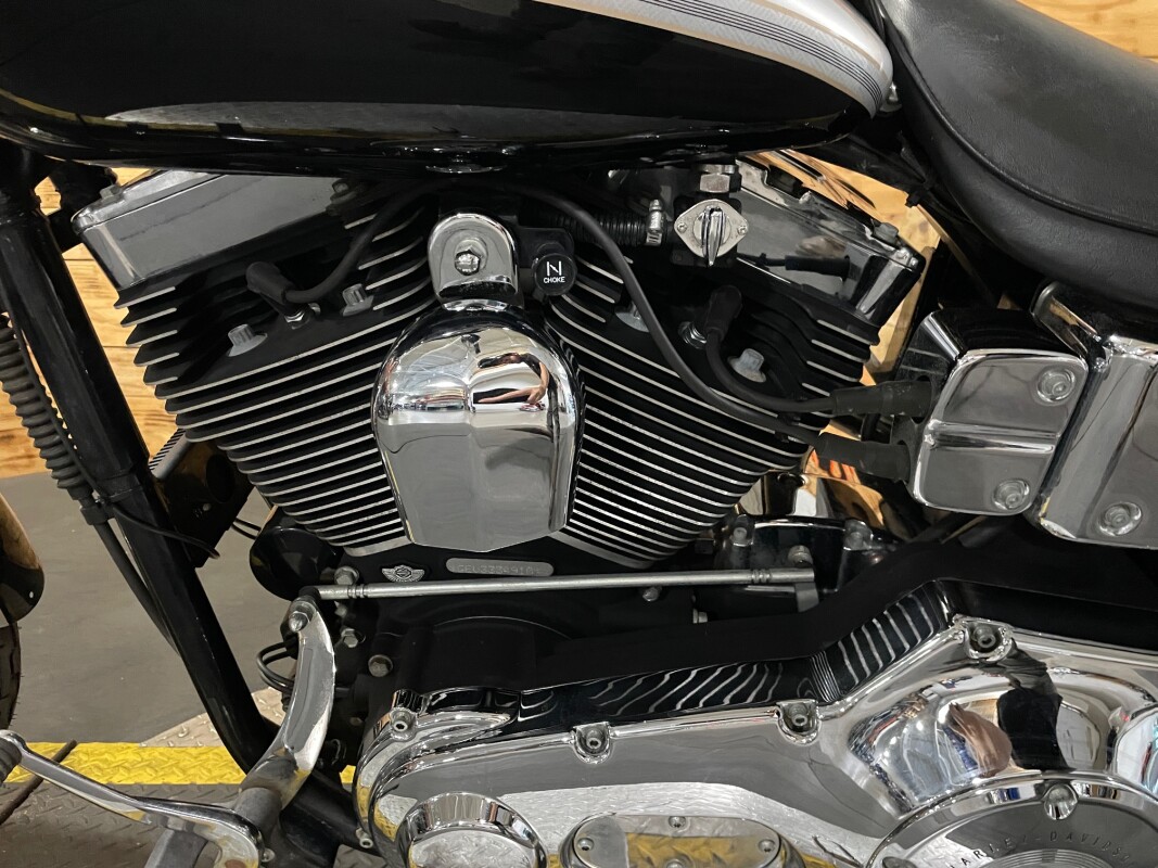 HARLEY-DAVIDSON FXDWG 2003 100TH ANV SILVER/BLACK - Photo 9
