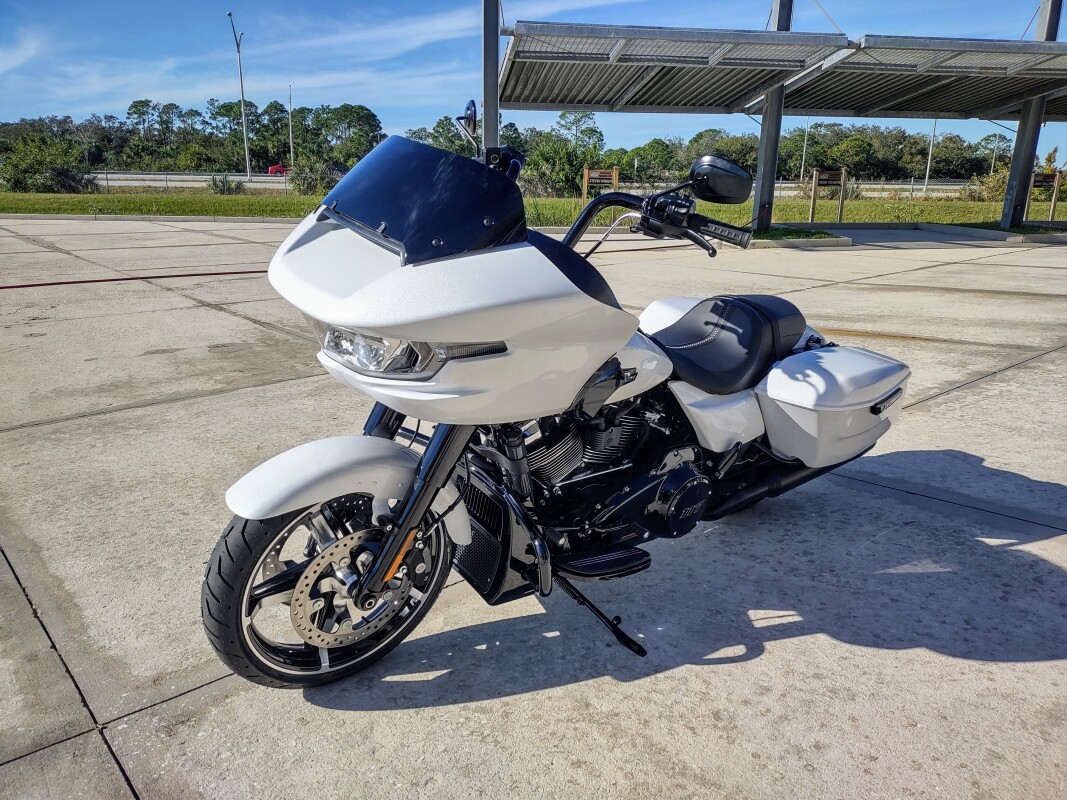 Road Glide - Photo 9