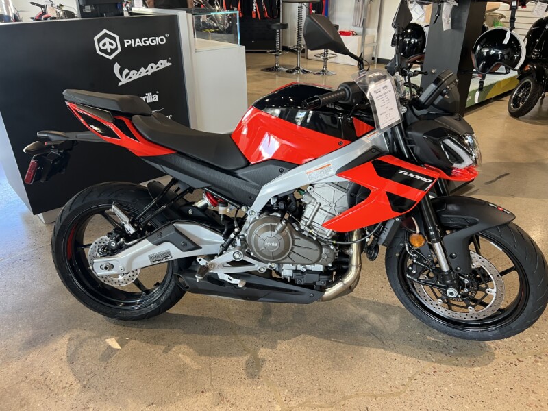 2026 APRILIA TUONO 457 Red