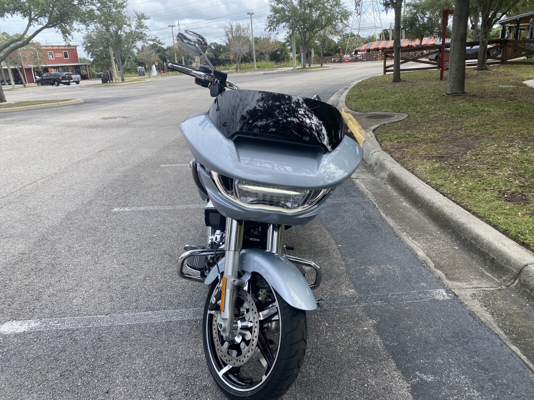 2025 Harley-Davidson Road Glide - Photo 3