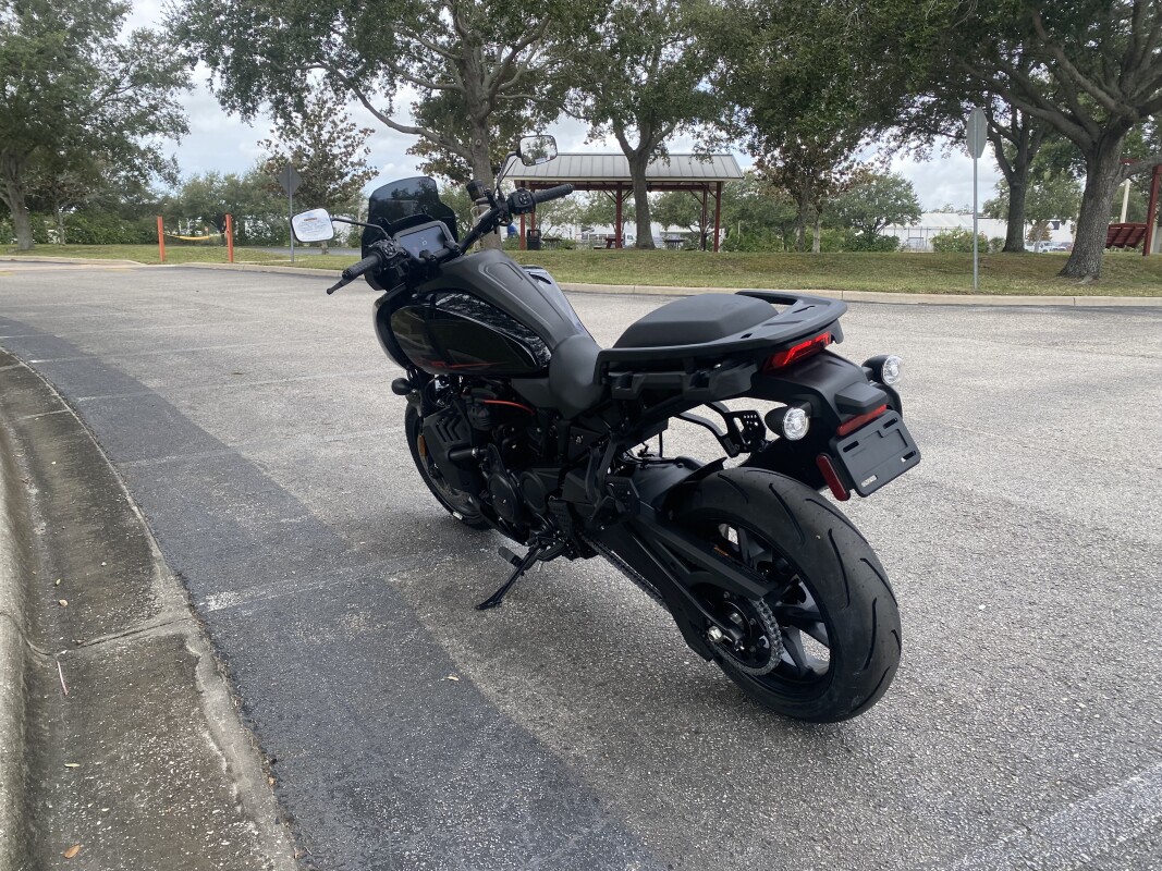 2025 Harley-Davidson Pan America 1250 ST - Photo 6