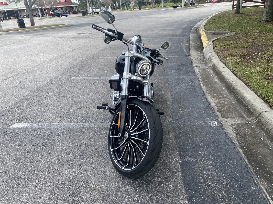 2025 Harley-Davidson Breakout - Photo 3