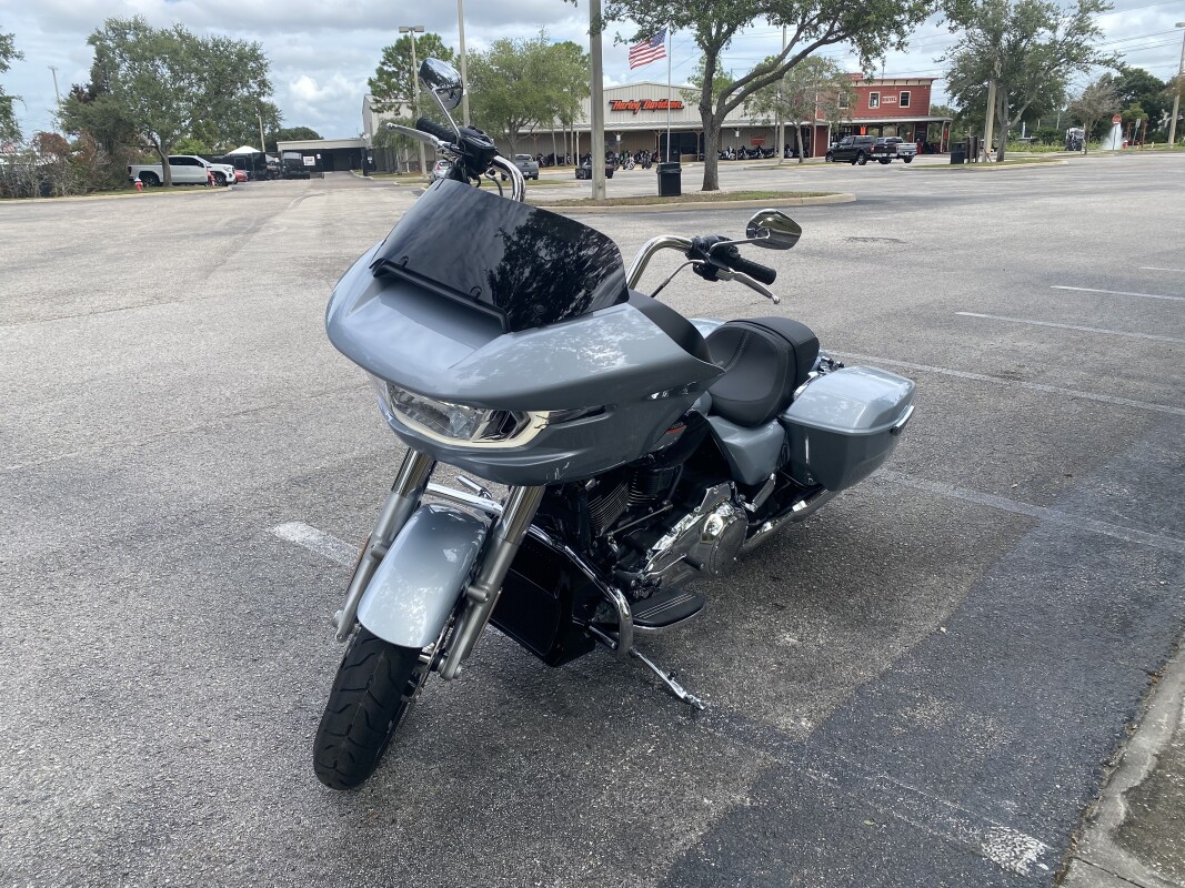 2025 Harley-Davidson Road Glide - Photo 6