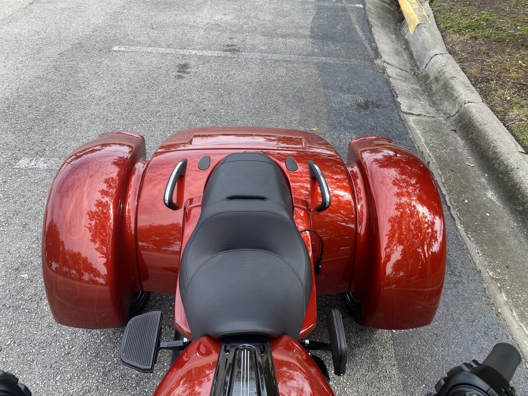2025 Harley-Davidson® Road Glide™, photo 14
