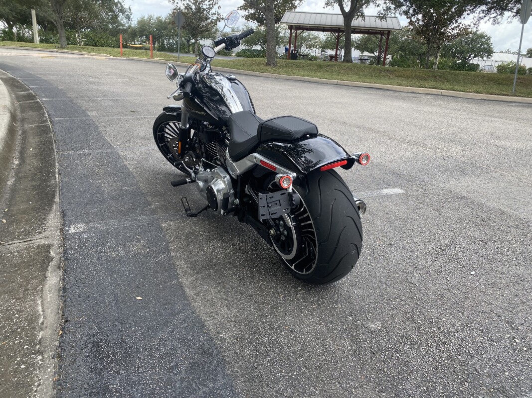 2025 Harley-Davidson Breakout - Photo 6