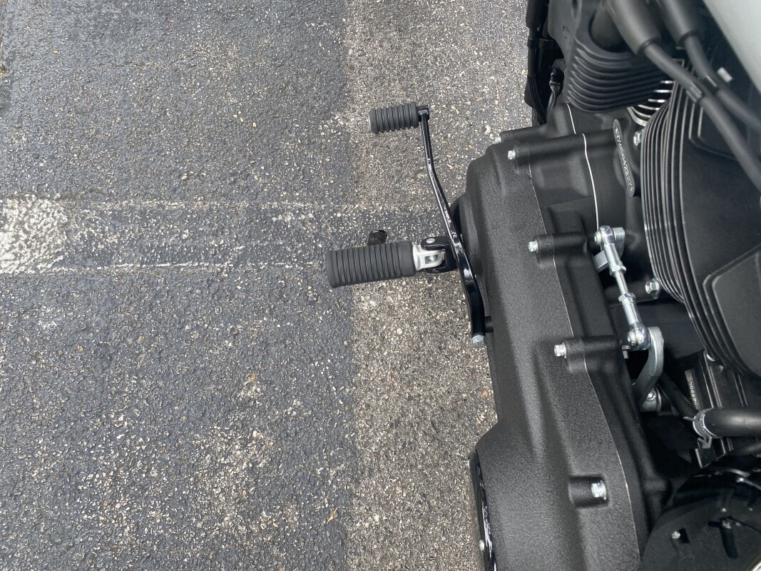 2025 Harley-Davidson Low Rider ST - Photo 7