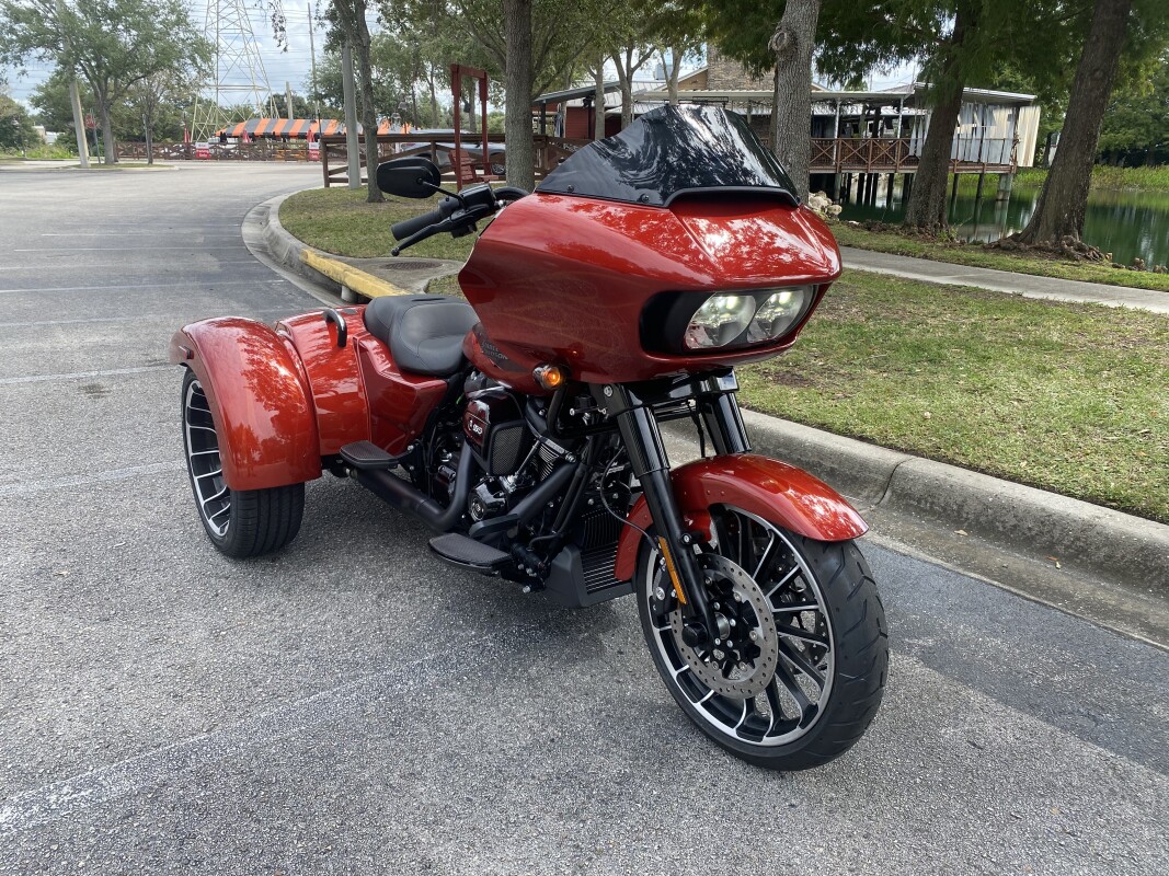 2025 Harley-Davidson Road Glide - Photo 2