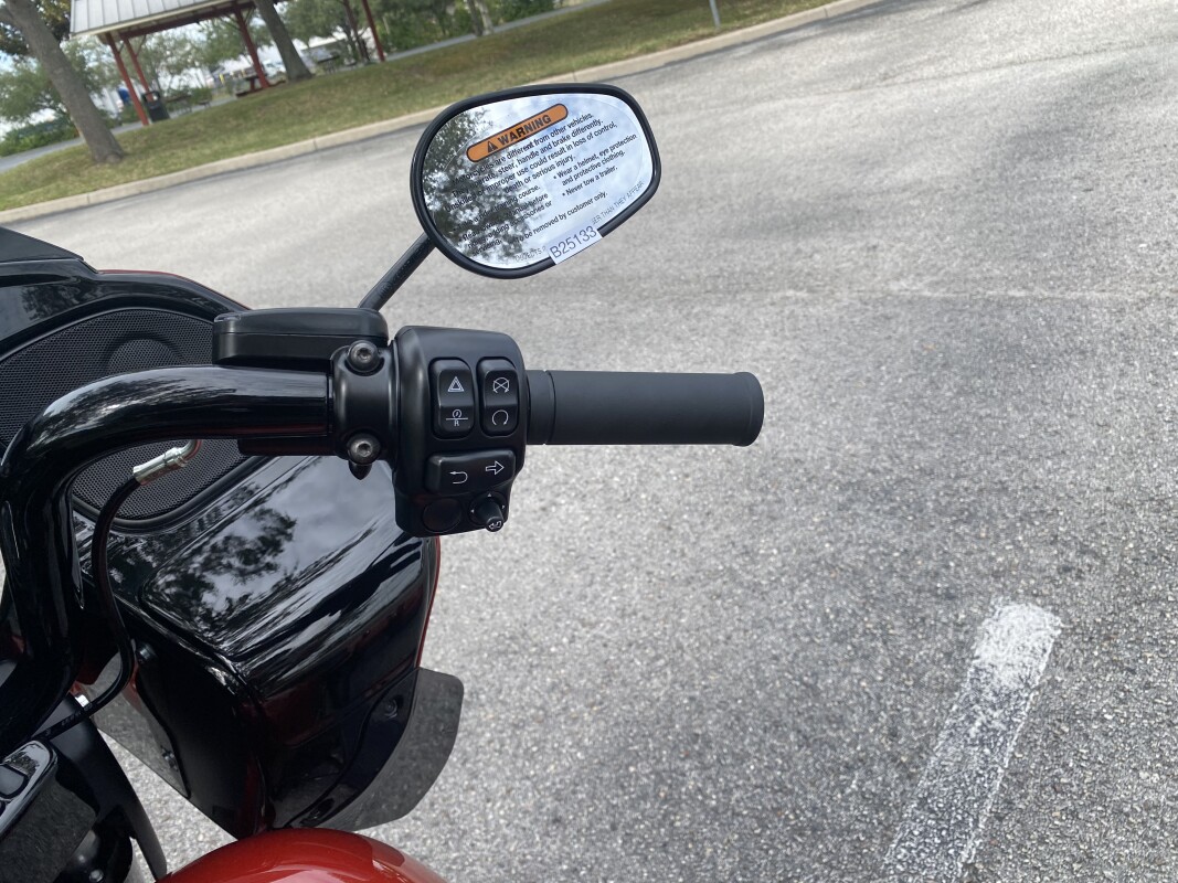 2025 Harley-Davidson® Road Glide™, photo 11