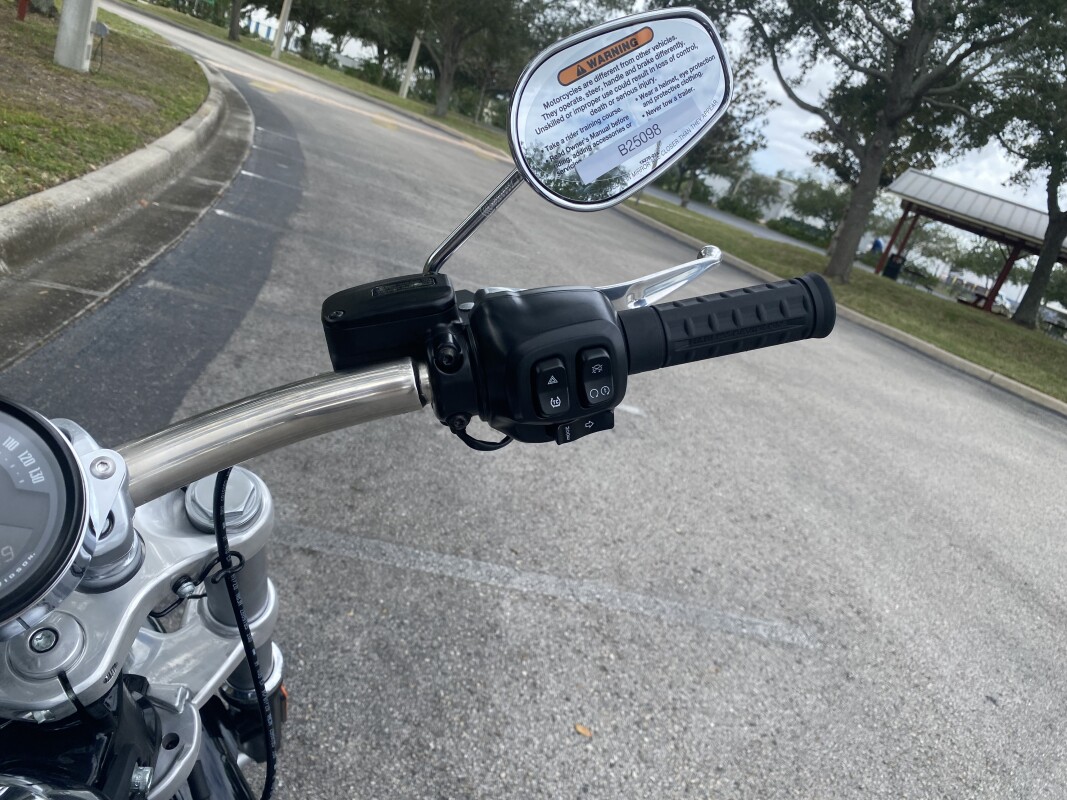 2025 Harley-Davidson Breakout - Photo 10