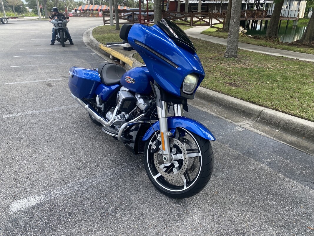 2025 Harley-Davidson Street Glide - Photo 4