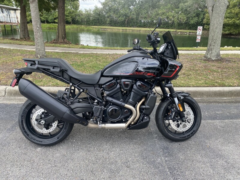 2025 Harley-Davidson® Pan America® 1250 ST