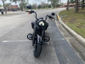 2025 Harley-Davidson® Road King™ Special thumb 2